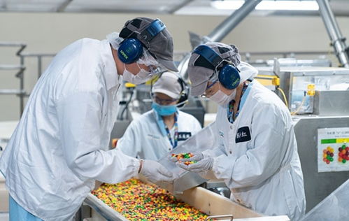 零食王国崛起 一年销售额超3300亿，世界零食首富与家族万亿资产的管理之道